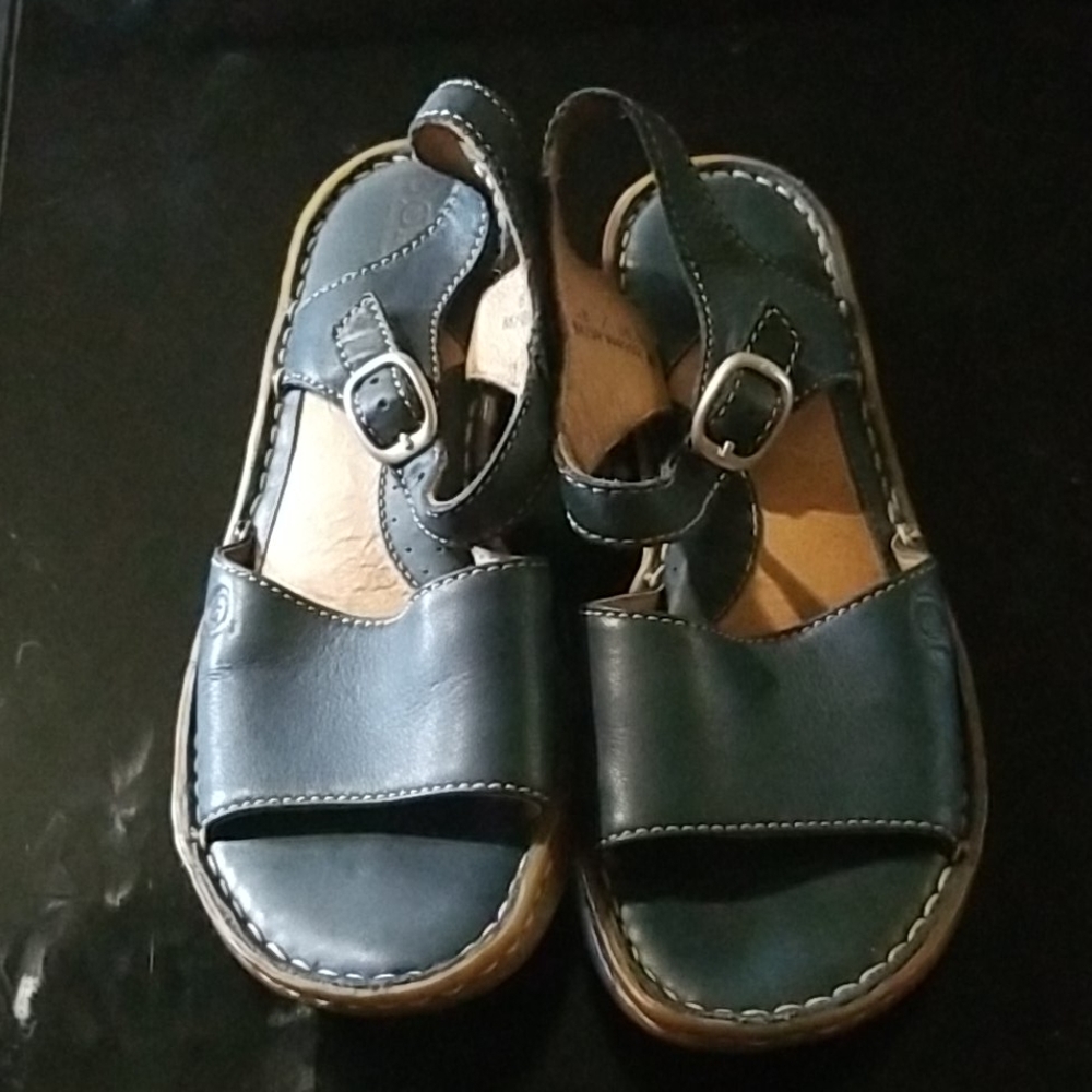 Born sandals - Picture 3 of 3